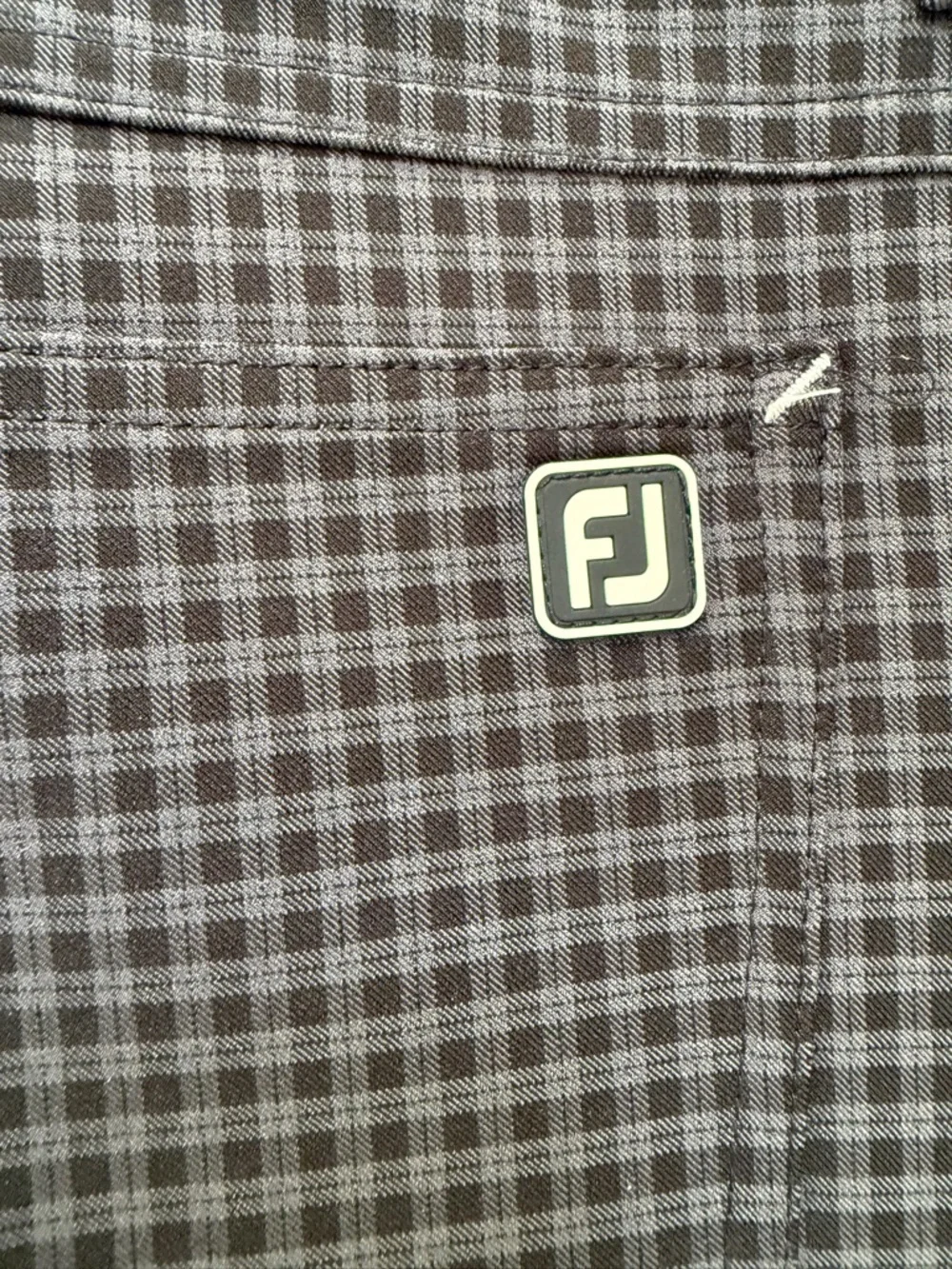 Foot Joy Golf Pants Black And Gray Plaid Size 36x30